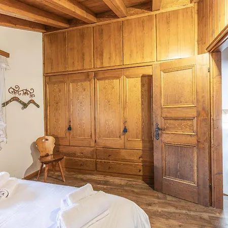 公寓 Casa Funivia 2, With Panoramic Balcony *