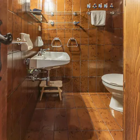 Casa Funivia 2, With Panoramic Balcony Apartamento