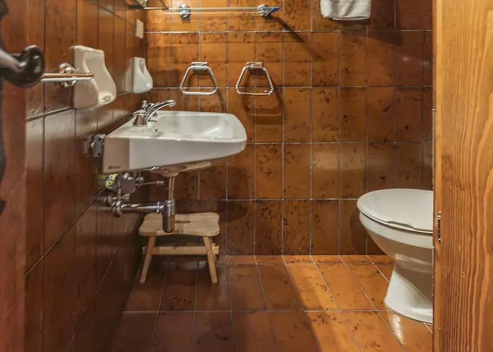 Casa Funivia 2, With Panoramic Balcony Lejlighed